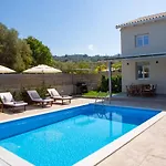 Βίλα Grappolo Lefkada - Vertzami Just 2 Km From Lefkada Town *