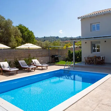 Villa Grappolo Lefkada - Vertzami Just 2 Km From Lefkada Town *