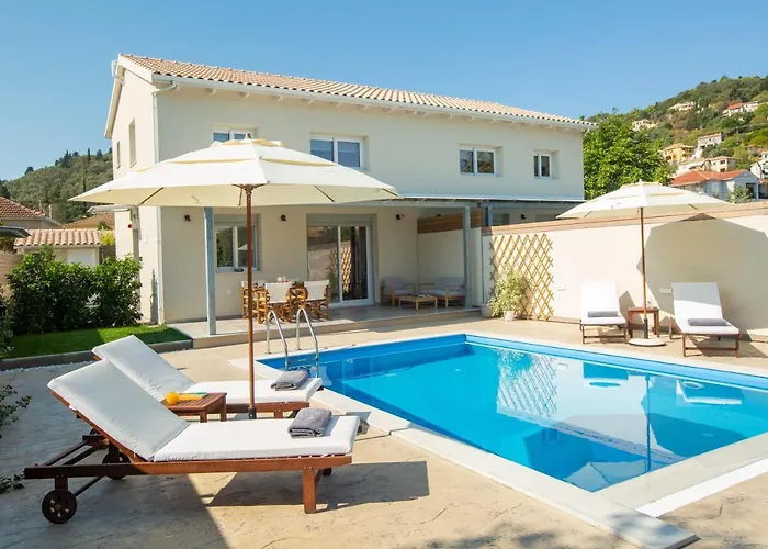 Grappolo Lefkada - Vertzami Just 2 Km From Lefkada Town Villa *